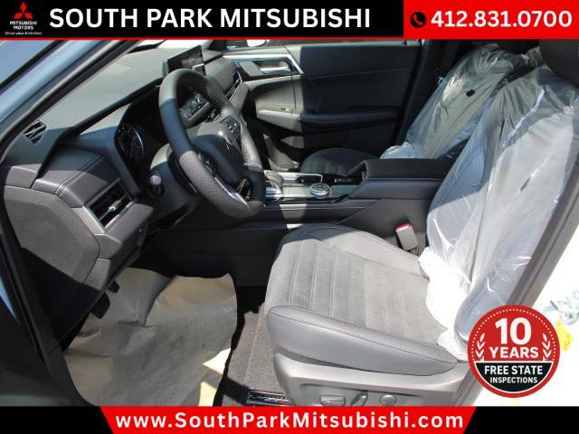 new 2025 Mitsubishi Outlander car, priced at $39,815