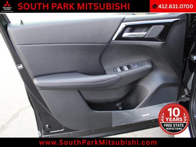 new 2025 Mitsubishi Outlander PHEV car, priced at $37,955