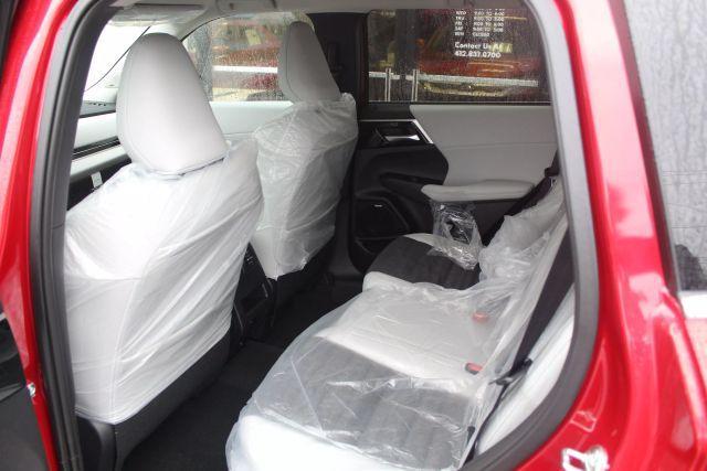 new 2025 Mitsubishi Outlander car, priced at $34,230
