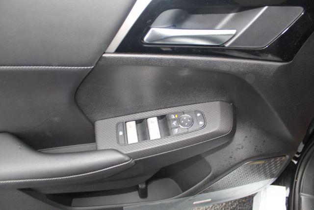 new 2025 Mitsubishi Outlander car, priced at $36,510