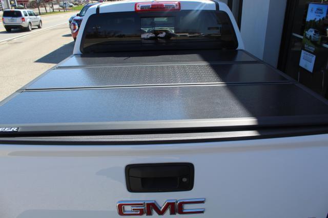 used 2020 GMC Canyon car, priced at $26,992
