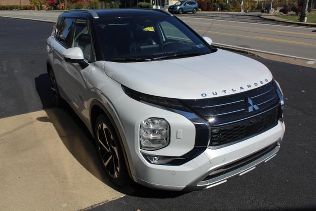 new 2024 Mitsubishi Outlander car, priced at $36,765