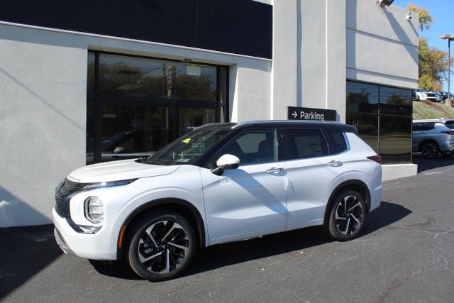 new 2024 Mitsubishi Outlander car, priced at $36,765