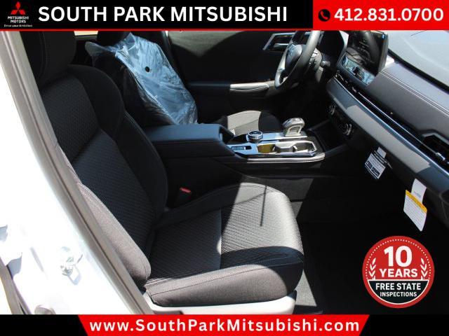 new 2025 Mitsubishi Outlander car, priced at $31,315