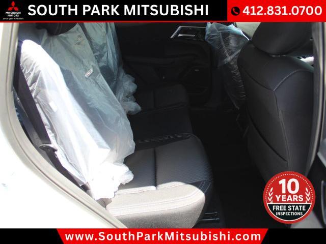 new 2025 Mitsubishi Outlander car, priced at $31,315