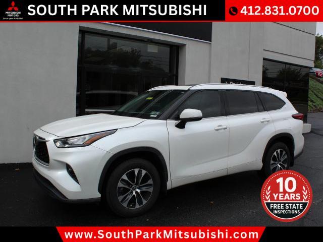 used 2020 Toyota Highlander car, priced at $31,936