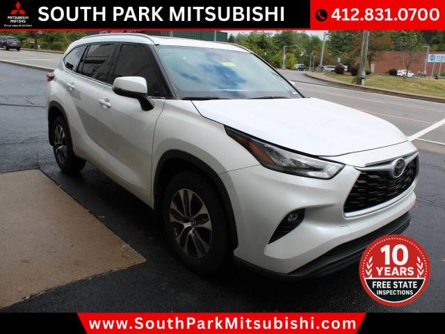 used 2020 Toyota Highlander car, priced at $31,936