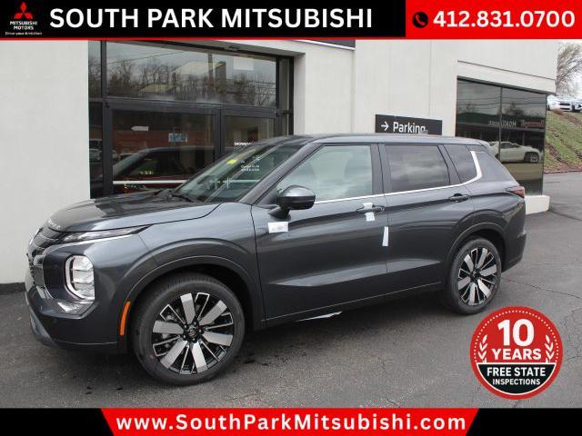 new 2025 Mitsubishi Outlander car, priced at $37,215