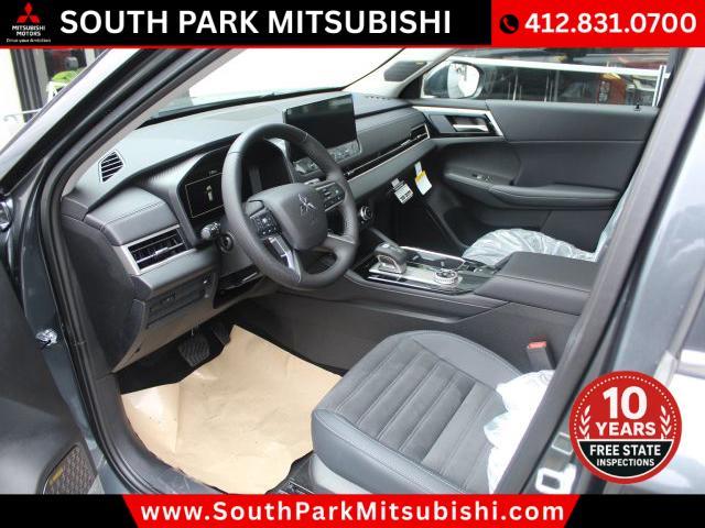 new 2025 Mitsubishi Outlander car, priced at $37,215
