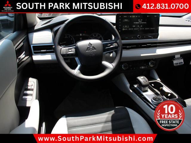 new 2025 Mitsubishi Outlander car, priced at $33,465