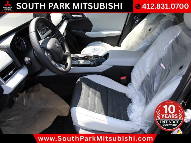 new 2025 Mitsubishi Outlander car, priced at $33,465