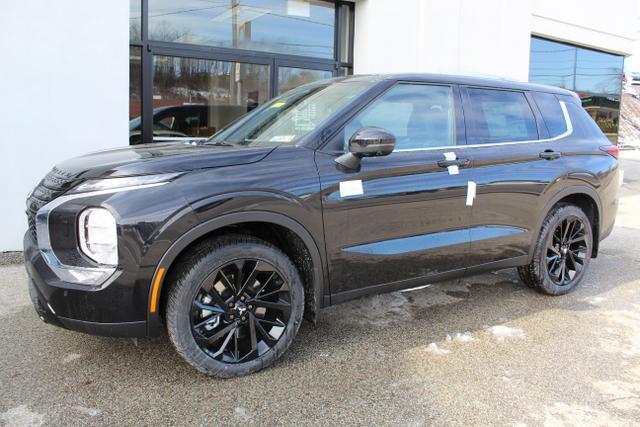 new 2024 Mitsubishi Outlander car, priced at $31,505