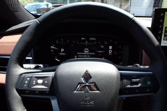new 2025 Mitsubishi Outlander car, priced at $42,945