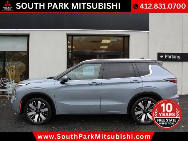 used 2025 Mitsubishi Outlander car, priced at $34,493