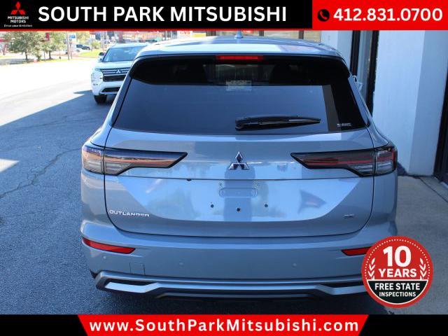 new 2025 Mitsubishi Outlander car, priced at $37,610