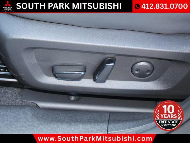 new 2025 Mitsubishi Outlander car, priced at $37,610