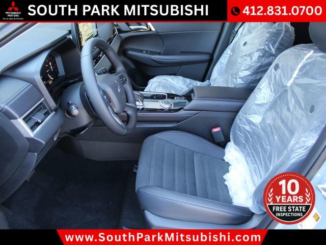 new 2025 Mitsubishi Outlander car, priced at $37,610