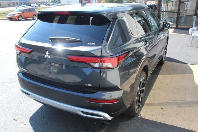 new 2024 Mitsubishi Outlander car, priced at $35,470