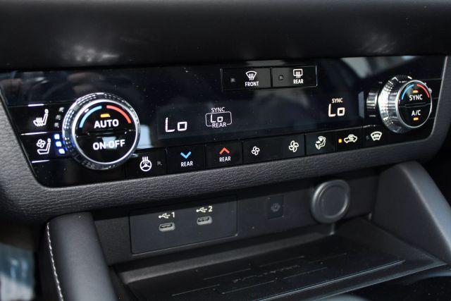 new 2025 Mitsubishi Outlander car, priced at $39,155