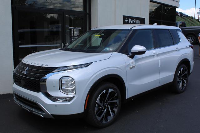 new 2024 Mitsubishi Outlander car, priced at $30,095