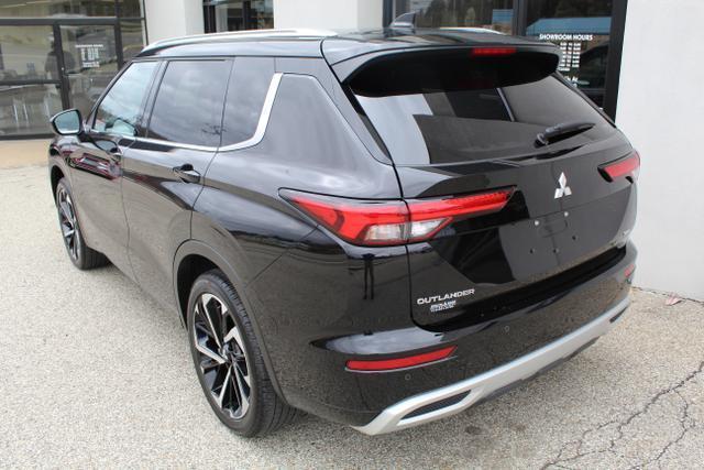 used 2024 Mitsubishi Outlander car, priced at $32,791