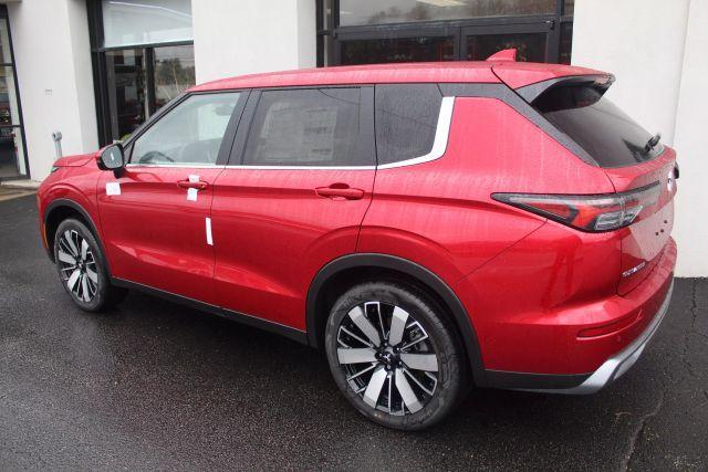 new 2025 Mitsubishi Outlander car, priced at $34,625