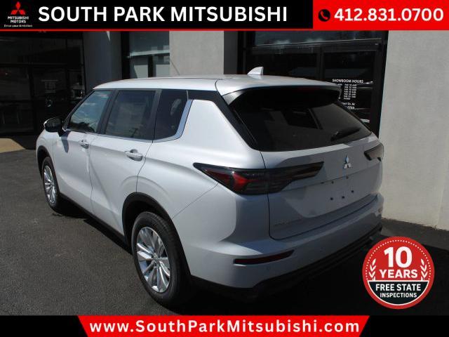 new 2025 Mitsubishi Outlander car, priced at $31,840