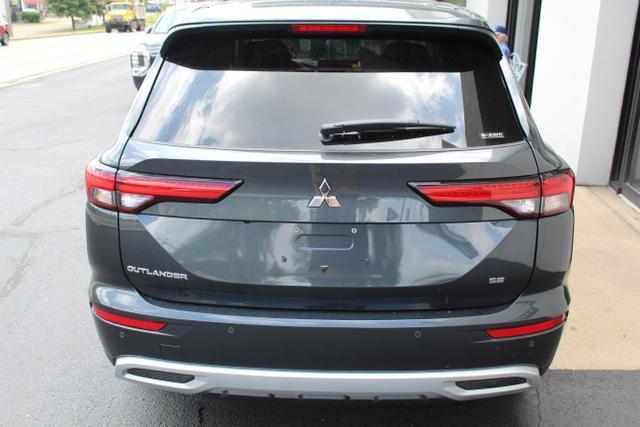 new 2024 Mitsubishi Outlander car, priced at $32,025