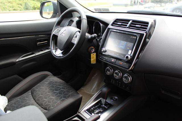 new 2025 Mitsubishi Outlander Sport car, priced at $28,010