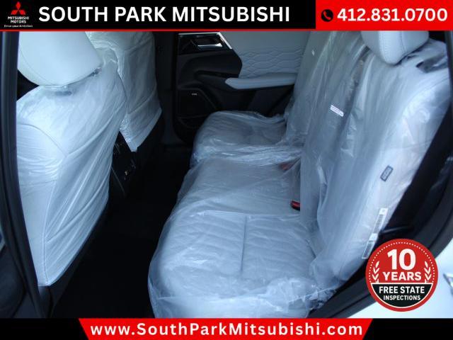 new 2025 Mitsubishi Outlander car, priced at $39,360