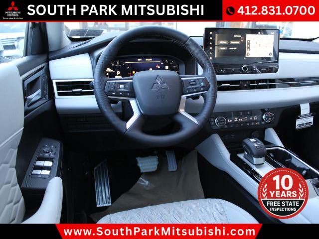 new 2025 Mitsubishi Outlander car, priced at $39,360