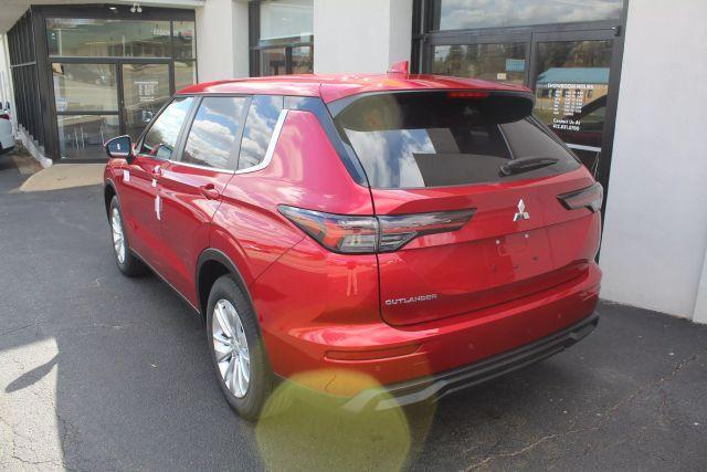 new 2025 Mitsubishi Outlander car, priced at $31,800