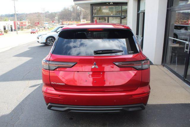 new 2025 Mitsubishi Outlander car, priced at $31,800