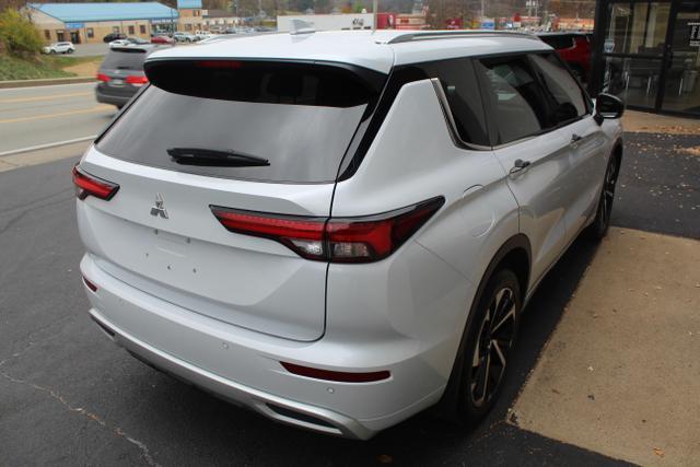 used 2022 Mitsubishi Outlander car, priced at $27,996