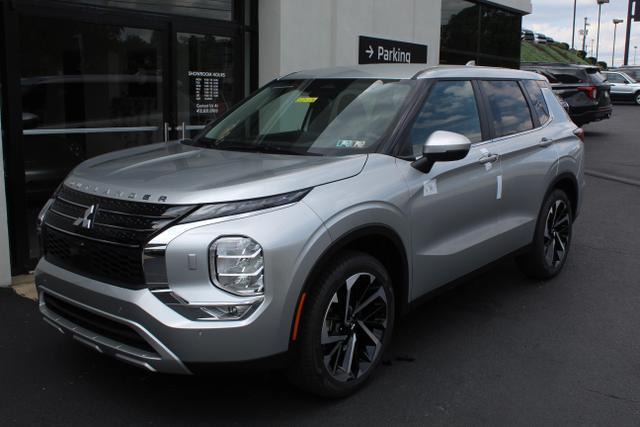 new 2024 Mitsubishi Outlander car, priced at $29,420