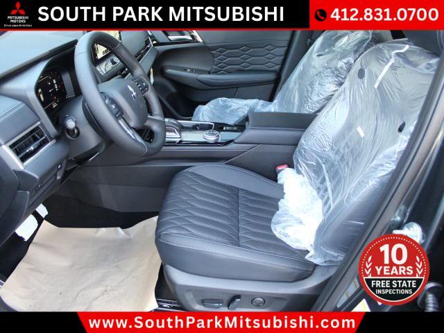 new 2025 Mitsubishi Outlander car, priced at $38,950
