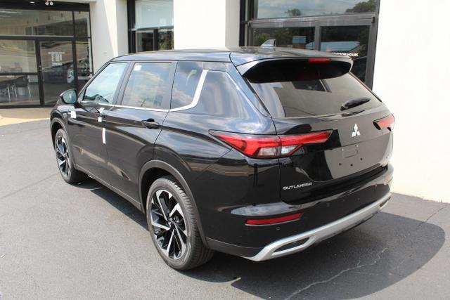 new 2024 Mitsubishi Outlander car, priced at $35,420