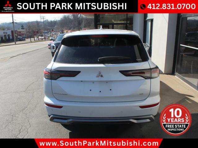 new 2025 Mitsubishi Outlander car, priced at $37,675