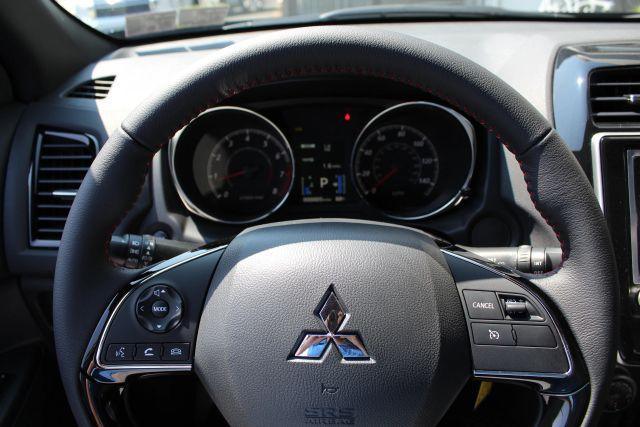 new 2025 Mitsubishi Outlander Sport car, priced at $29,465