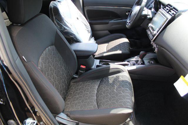 new 2025 Mitsubishi Outlander Sport car, priced at $29,465