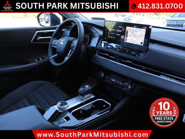 new 2025 Mitsubishi Outlander car, priced at $40,115