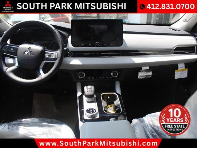 new 2025 Mitsubishi Outlander car, priced at $34,900