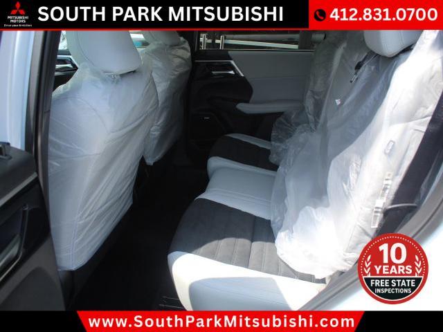 new 2025 Mitsubishi Outlander car, priced at $34,900