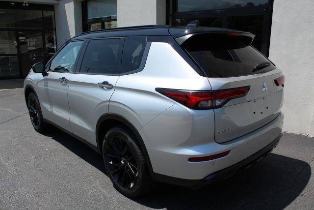 used 2024 Mitsubishi Outlander car, priced at $29,994