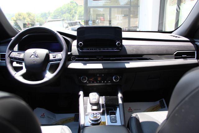used 2024 Mitsubishi Outlander car, priced at $29,994