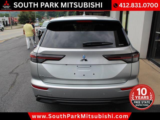 new 2025 Mitsubishi Outlander car, priced at $31,245