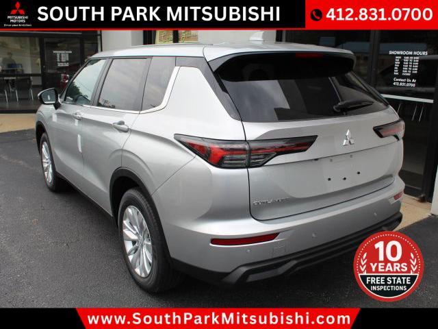 new 2025 Mitsubishi Outlander car, priced at $31,245