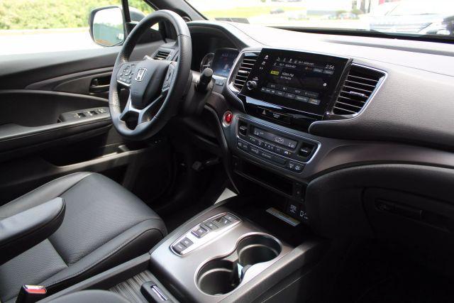 used 2022 Honda Passport car, priced at $33,974