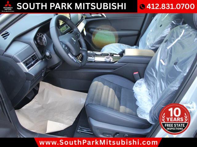 new 2025 Mitsubishi Outlander car, priced at $32,920