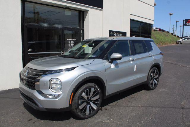 new 2025 Mitsubishi Outlander car, priced at $37,215